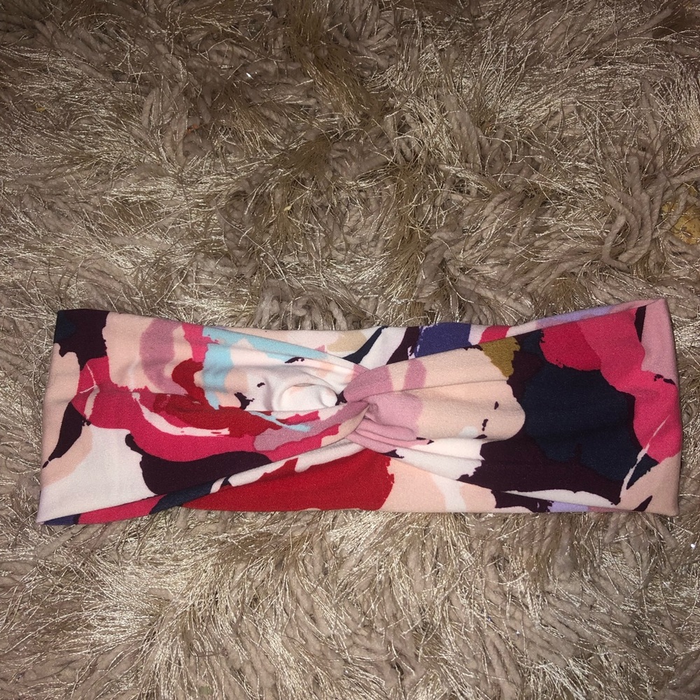 COPY - Abstract twist headband